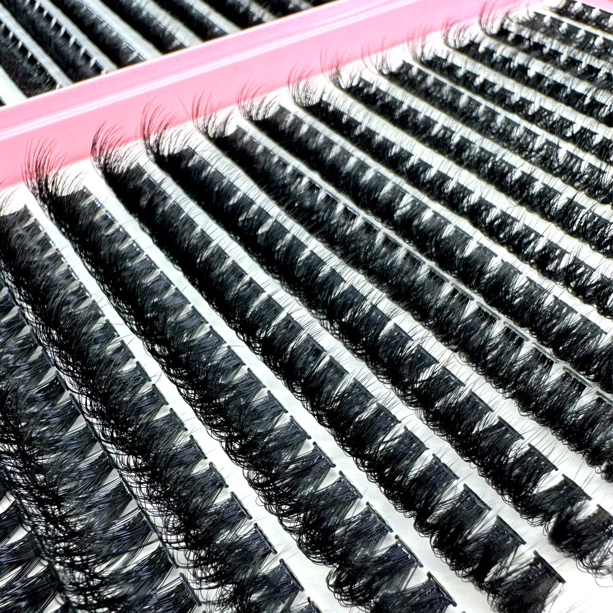 60D/80D/100D 640 Cluster Lashes 5D Fluffy Thick Eyelash Extension Kit Volume Mixed Tray Faux Mink Lashes Lash Extension Makeup